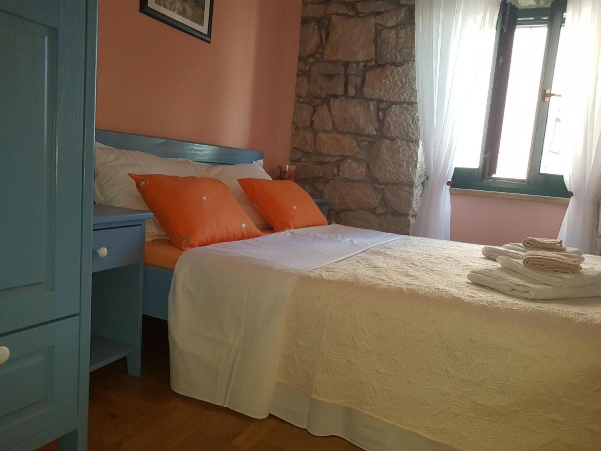 Apartment Tomecek Selce Exterior foto